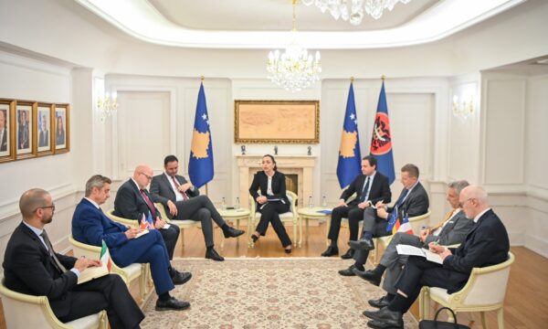 Dërgimi i draft statutit të Asociacionit në gjykatë   kusht që ministrat e KiE të votojnë pro Kosovës